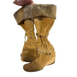 Lorenzetti Suede Tan Fur Lined Side Zip Size 8 Women's Boot